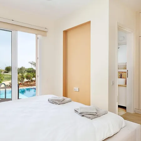 Thalassa Vacation Vokolidha